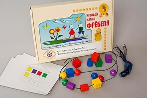 Игровой набор Фребеля "Бусы-шнуровка" (серия "Эксперимент") - fgospostavki.ru - Донецк